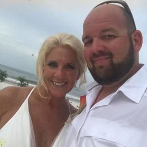 Meet your Posher, Troy